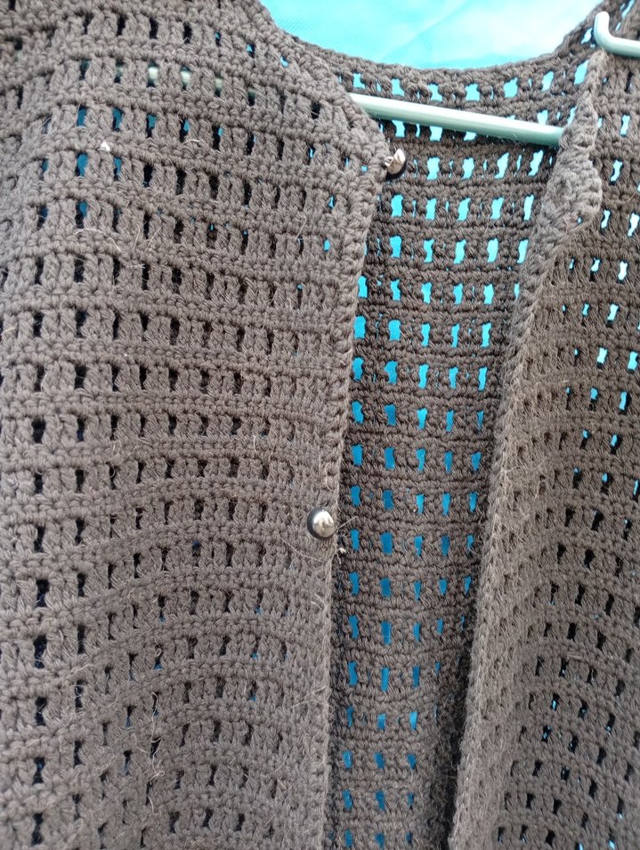 Siyah, Renkli Motif Detaylı El Örgüsü Bohem Yelek - Görsel 4