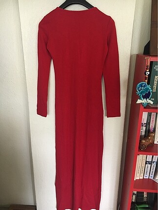 Kırmızı maksi elbise