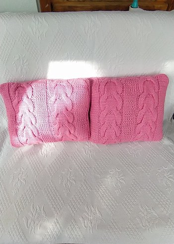 Pembe, Saç Örgüsü Desenli kırlent iç yastığı ile birlikte