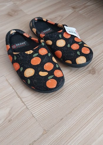 #Kadın #panduf #terlik #kışlık #siyah #moda #trend #yeni #tarz - Görsel 2