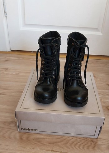 #bot #kadın #kışlık #deri #tarz #siyah - Görsel 6