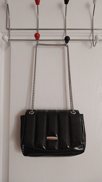 Beden siyah Renk #rugan #siyah #çanta #kadın #zincirli #şık #tarz #moda
