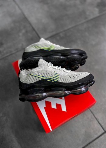 nike shox Gri Şişme Tabanlı Erkek Spor Ayakkabı - Görsel 2