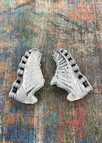 nike shox Gri Beyaz Erkek Spor Ayakkabı - Görsel 2