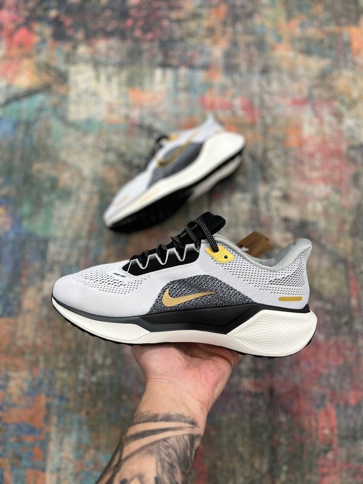 nike Pegasus Gri Bağcıklı Erkek Koşu ve Antrenman Ayakkabısı - Görsel 3