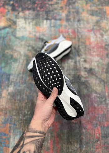 nike Pegasus Gri Bağcıklı Erkek Koşu ve Spor Ayakkabısı - Görsel 4