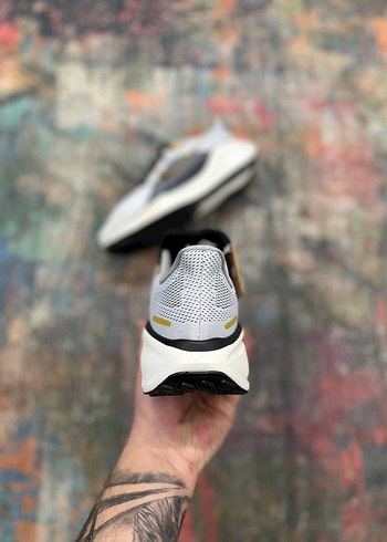 Nike pegasus Gri Bağcıklı Erkek Koşu Ayakkabısı - Görsel 5