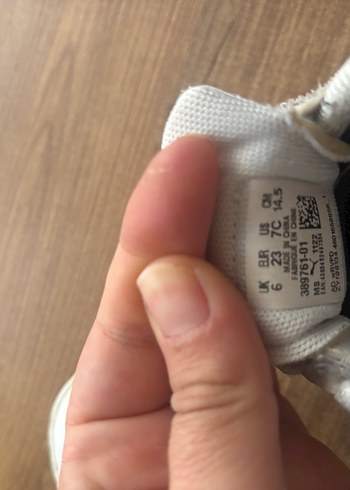 23 Beden beyaz Renk Çocuk Beyaz Cırt Cırtlı Spor Ayakkabı