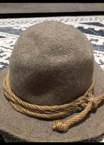 Kışlık Şapka 