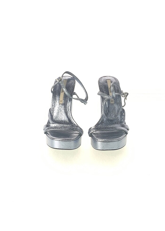 Zara Platform %70 İndirimli. - Görsel 3