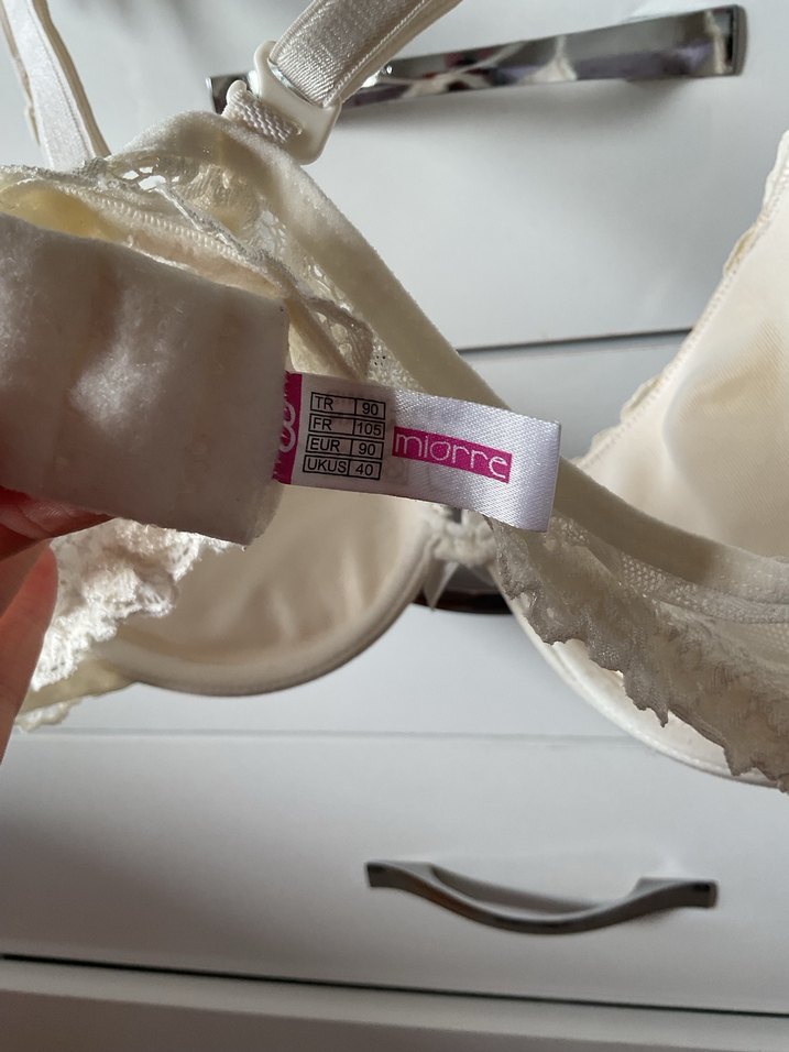 Beyaz Minimalist Dantel Sütyen - Görsel 4