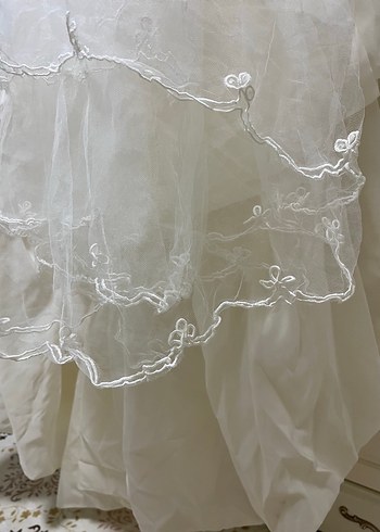 Parlak Beyaz A-Line Gelinlik - Görsel 4