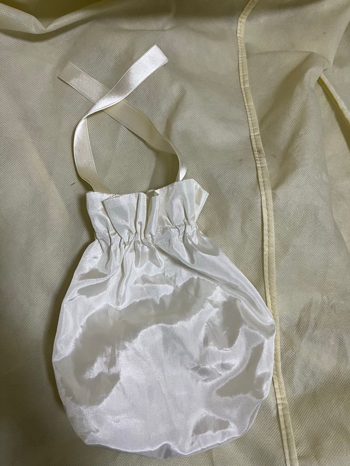 Parlak Beyaz A-Line Gelinlik - Görsel 3