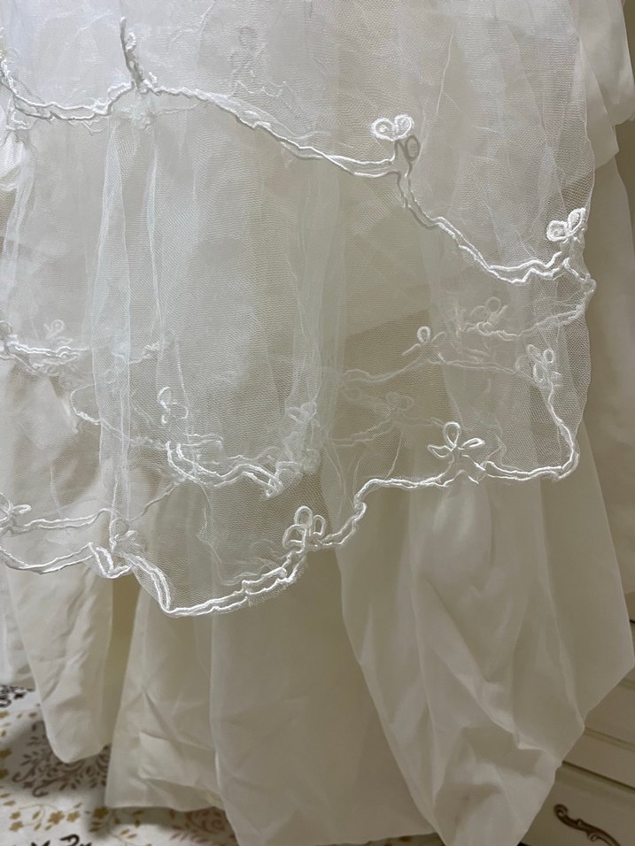 Parlak Beyaz A-Line Gelinlik - Görsel 4