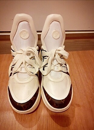 Louis Vuitton Louis Vuitton Sneaker