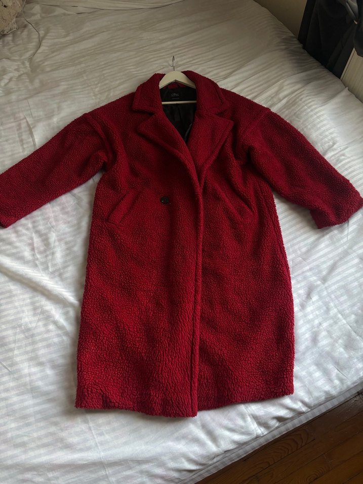 Düğmeli Kırmızı Midi Kadın Kaban - Görsel 2