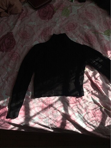 Siyah crop kazak