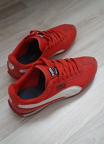 Puma kadın spor ayakkabı