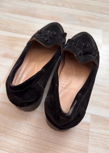 Derimod Siyah Süet Püsküllü Kadın Loafer