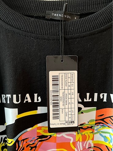 s Beden Siyah Desenli sweatshirt trendyolmilla