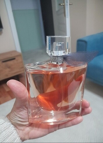 Kadın parfümü - Görsel 2