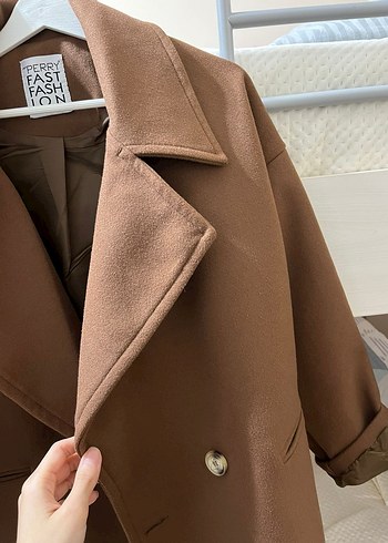 Düğmeli Kahverengi Midi Kadın Kaban - Görsel 3