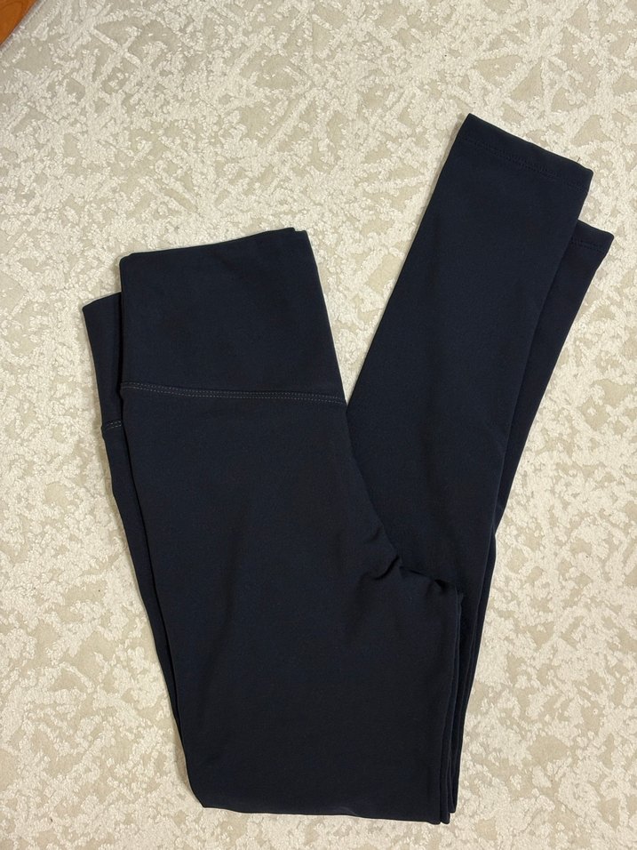 Oysho Lacivert Midi Spor Tayt - Görsel 2