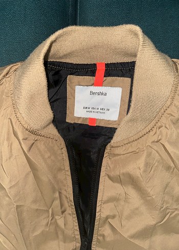 Bershka m