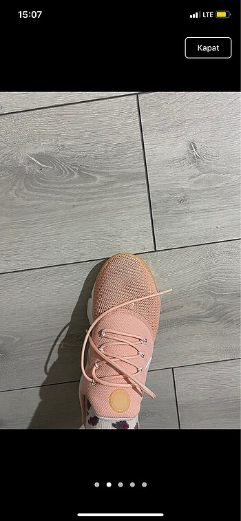 37,5 Beden Nike ayakkabı
