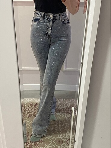 s Beden Taşlı jean