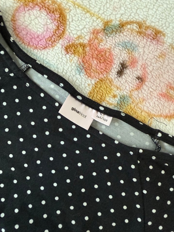 Çocuk Siyah Puantiyeli Kısa Kollu Bluz 11-12 yaş - Görsel 3