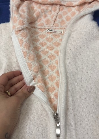 Beyaz Kapüşonlu Kız Çocuk Triko Ceket 3-4 yaş - Görsel 6