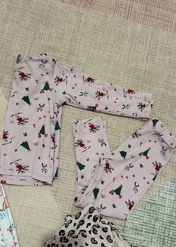 Kız Çocuk pijama takımı 5-6 yaş - Görsel 3