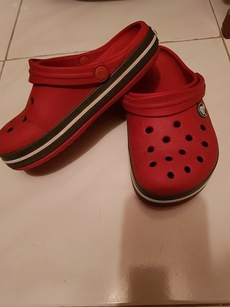 30 Beden kırmızı crocs