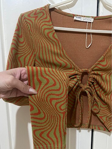 Pull and Bear pull beae crop