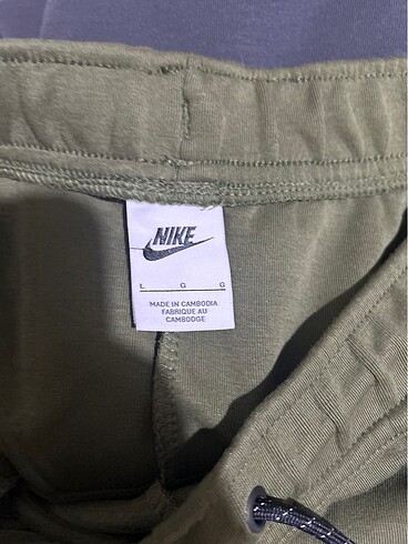 l Beden haki Renk NIKE TECH FLEECE