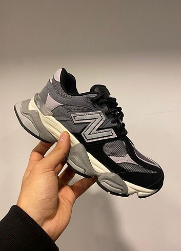 39 Beden siyah Renk New balance Yeni sezon 9060