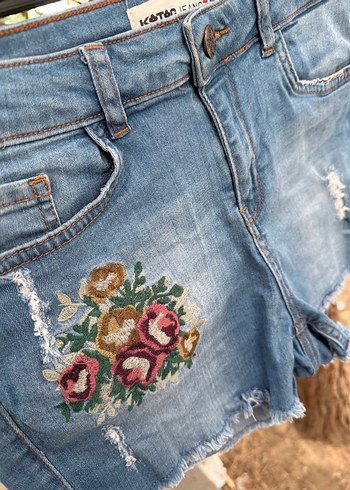 Koton 38 beden Nakışlı Bohem Kadın Kot Şort - Görsel 13