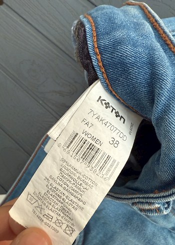 Koton 38 beden Nakışlı Bohem Kadın Kot Şort - Görsel 10