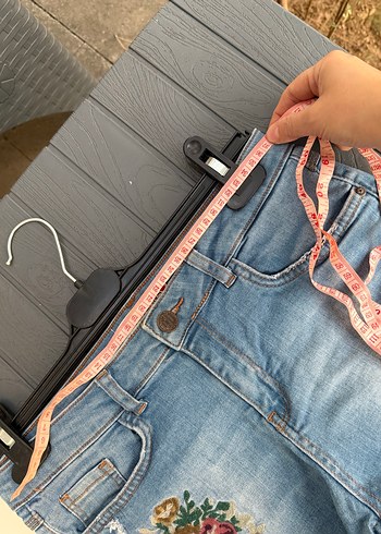 Koton 38 beden Nakışlı Bohem Kadın Kot Şort - Görsel 9