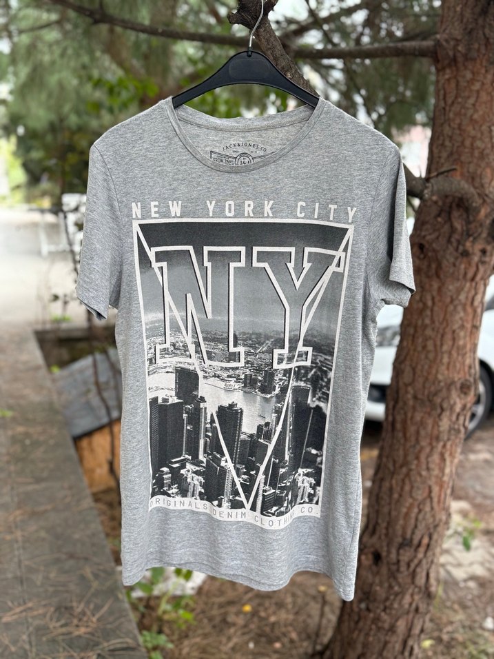 Gri New York Baskılı Erkek Tişört s beden - Görsel 4