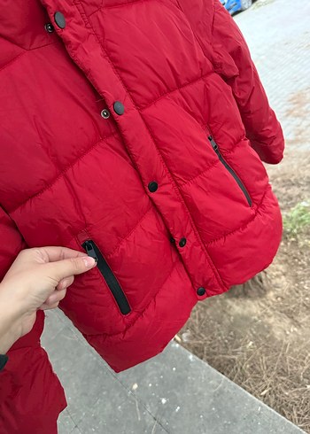 Koyu Kırmızı Fermuarlı Erkek Mont Zara orijinal 8 yaş - Görsel 11