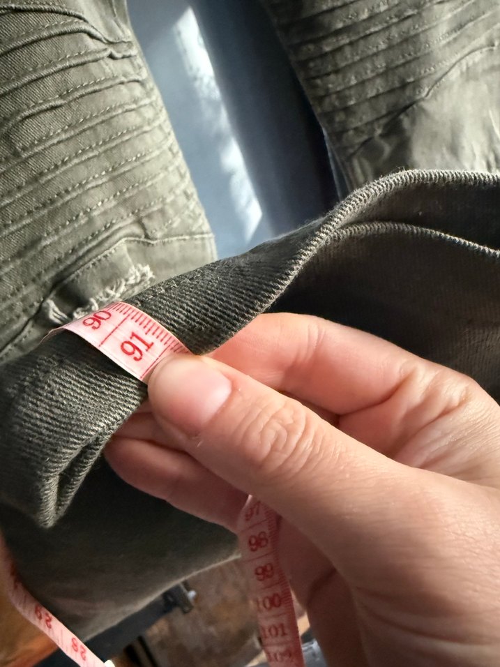 Erkek Yırtık Kesim Kemerli Kot Pantolon 31 beden - Görsel 5