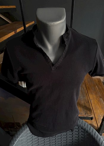 Erkek Siyah Tişört L beden ama s-m kalıp - Görsel 2