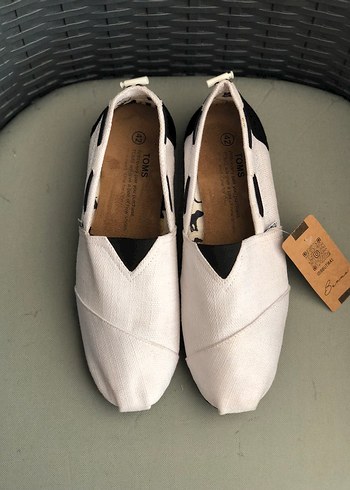 Erkek  TOMS 42 numara Ayakkabı sıfır - Görsel 7