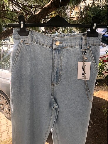Diğer 38 beden kot pantolon etiketli