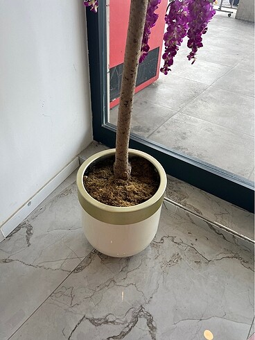 Mor yapay ağaç