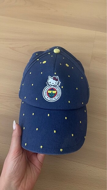 fenerbahçe lisanslı şapka kız çocuk