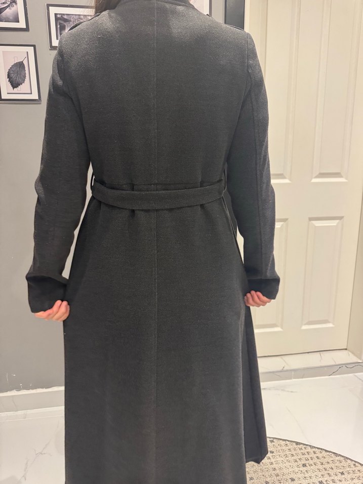 Düğmeli Siyah Uzun Kadın Kaban - Görsel 5