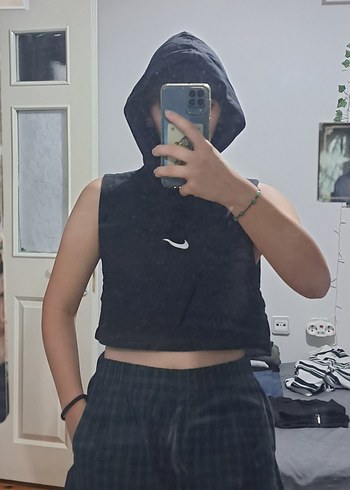 s Beden Nike Siyah Kapüşonlu Kolsuz Spor Üst